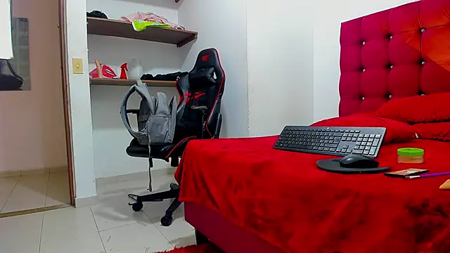 Snapshot of lightboy0 chatting on 27, 10, 2025 lightboy0 online show from 27, 10, 2025