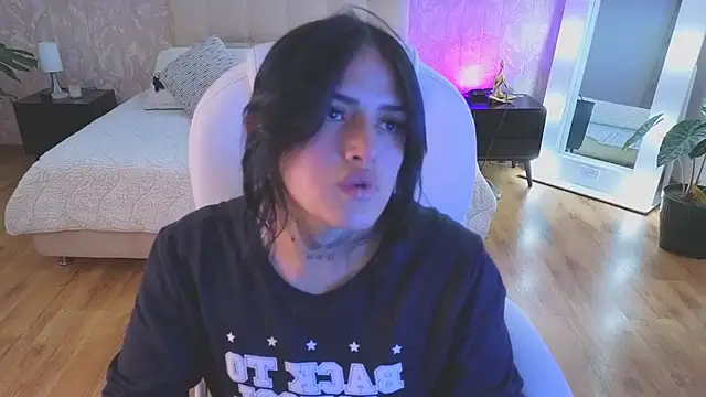 sari belle online show from 3, 10, 2025