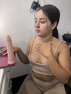 Luciaparker03 online show from 22, 2, 2026