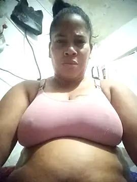 Big ass submissive online show from 2, 12, 2025