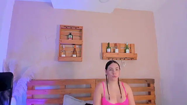 Snapshot of _miss_mia chatting on 22, 10, 2025 miss mia online show from 22, 10, 2025