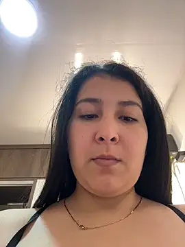 Snapshot of evelyn_1702 chatting on 23, 4, 2026 evelyn 1702 online show from 23, 4, 2026