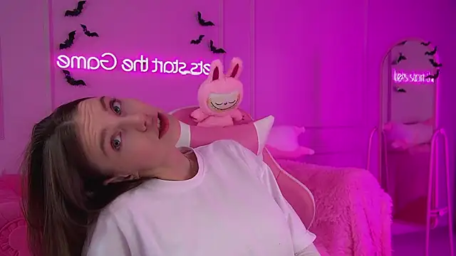 VeronicaVances online show from 21, 10, 2025