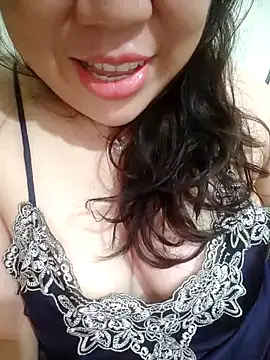 Snapshot of Julyy08 chatting on 11, 5, 2026 Julyy08 online show from 11, 5, 2026
