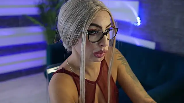 SugarRush  online show from 1, 10, 2025