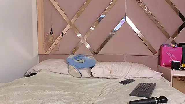 Snapshot of Sophia_moo_ chatting on 26, 2, 2026 Sophia moo online show from 26, 2, 2026