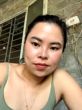 Snapshot of han-cute chatting on 12, 10, 2025 han-cute online show from 12, 10, 2025