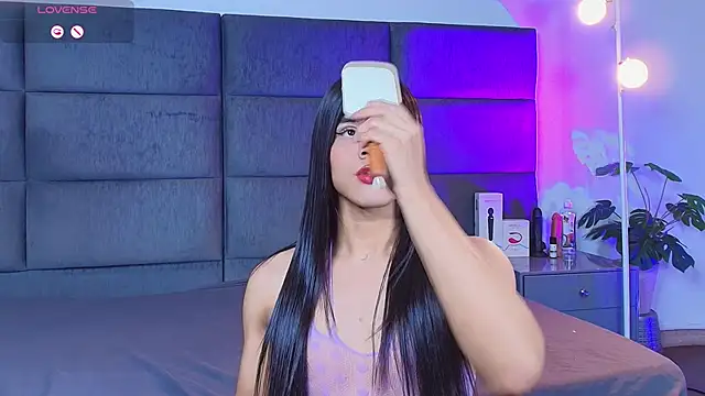 Slenna Moon online show from 7, 3, 2026