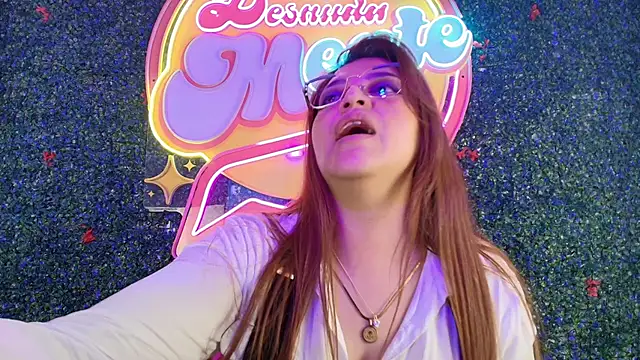 Skylar  Desire online show from 28, 10, 2025