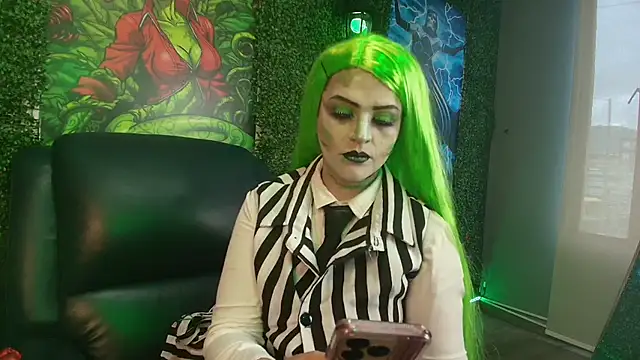 Skylar  Desire online show from 31, 10, 2025