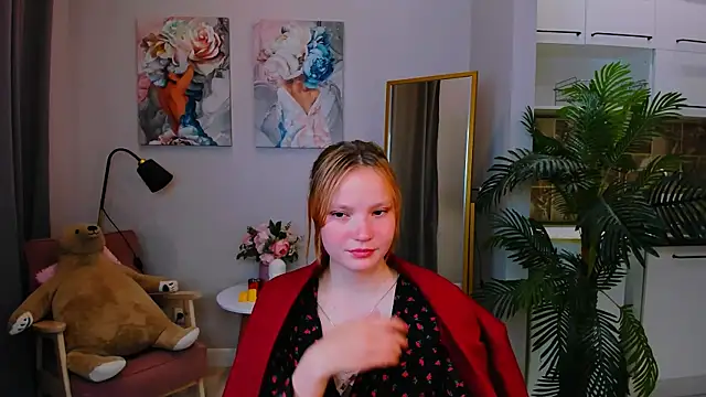 Snapshot of Ginger_Emma chatting on 9, 9, 2025 Ginger Emma online show from 9, 9, 2025