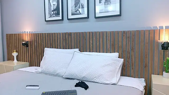 luna roja25 online show from 26, 11, 2025