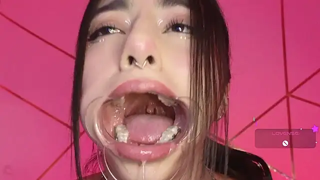 Hollyxx  online show from 19, 3, 2026