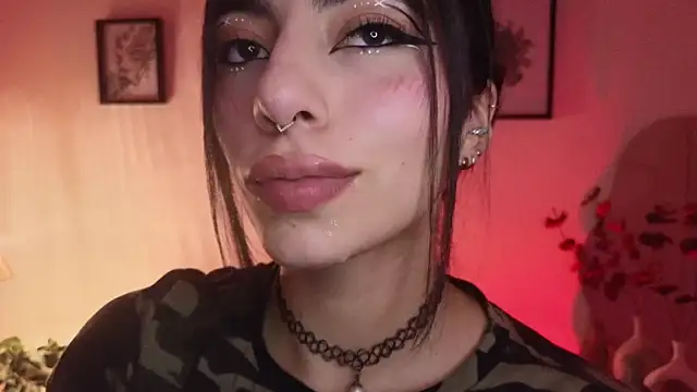 Hollyxx  online show from 16, 4, 2026