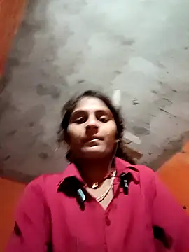 Snapshot of Jyoti_thakurr chatting on 30, 10, 2025 Jyoti thakurr online show from 30, 10, 2025