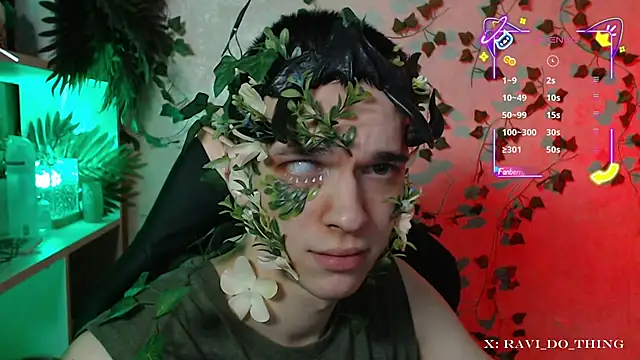 Snapshot of frozen_boy chatting on 19, 9, 2025 frozen boy online show from 19, 9, 2025