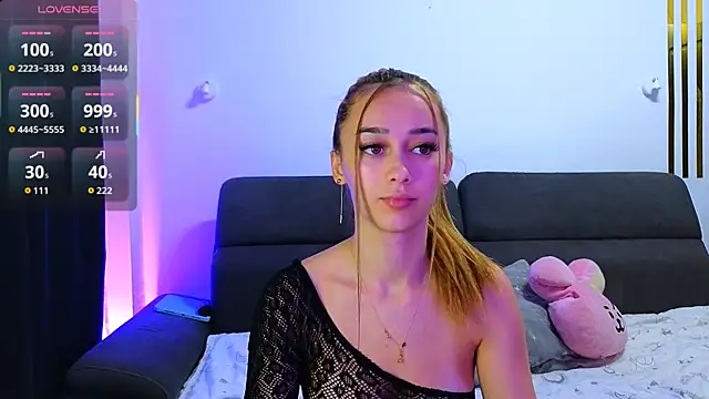 AmyKent  online show from 2, 11, 2025