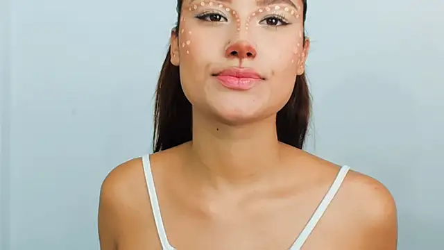 Snapshot of alasska_18 chatting on 15, 10, 2025 alasska 18 online show from 15, 10, 2025