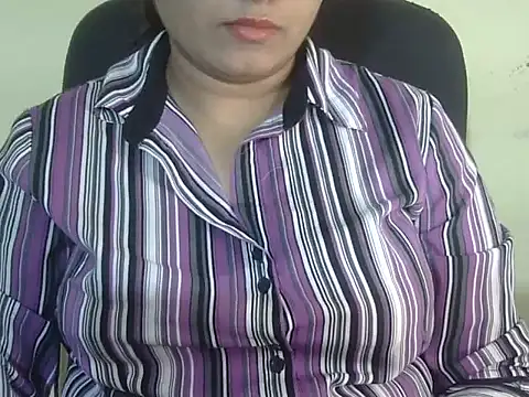 Aanya Hazel online show from 1, 11, 2025