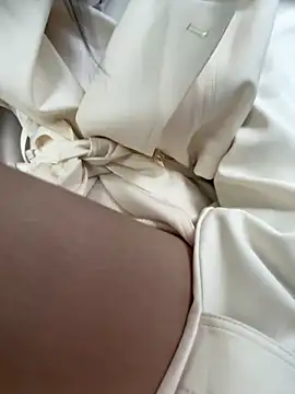 tran my online show from 24, 10, 2025