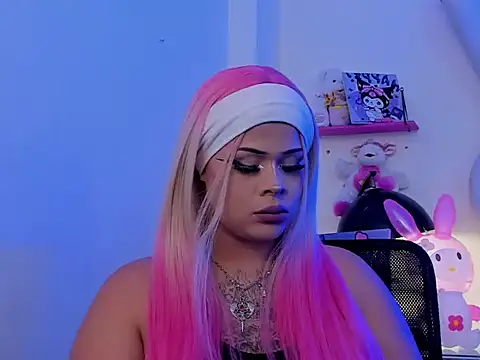 Snapshot of Missy_Aprill chatting on 11, 9, 2025 Missy Aprill online show from 11, 9, 2025