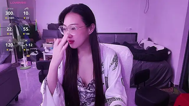 Linbaibai online show from 13, 10, 2025