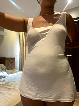 Snapshot of HoneySpicy chatting on 27, 10, 2025 HoneySpicy online show from 27, 10, 2025