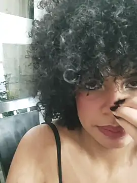 SheyLopez online show from 15, 11, 2025