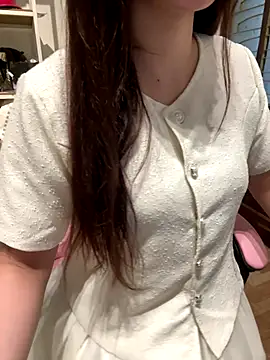 Snapshot of susu_baby chatting on 19, 12, 2025 susu baby online show from 19, 12, 2025