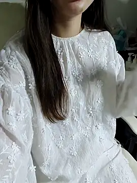 Snapshot of susu_baby chatting on 3, 2, 2026 susu baby online show from 3, 2, 2026