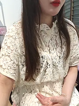 Snapshot of susu_baby chatting on 11, 2, 2026 susu baby online show from 11, 2, 2026