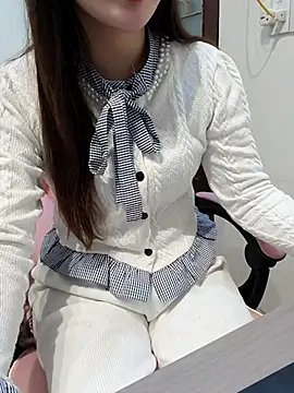 Snapshot of susu_baby chatting on 13, 2, 2026 susu baby online show from 13, 2, 2026