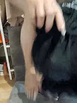 Snapshot of susu_baby chatting on 23, 2, 2026 susu baby online show from 23, 2, 2026