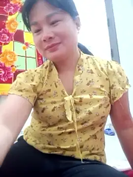 Snapshot of kute-00 chatting on 10, 11, 2025 kute-00 online show from 10, 11, 2025