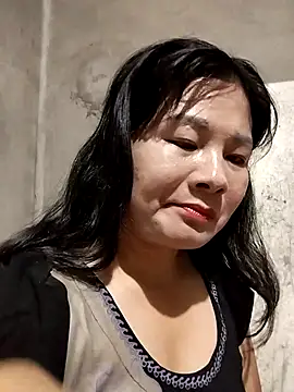 Snapshot of kute-00 chatting on 17, 11, 2025 kute-00 online show from 17, 11, 2025