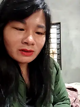 Snapshot of kute-00 chatting on 28, 11, 2025 kute-00 online show from 28, 11, 2025