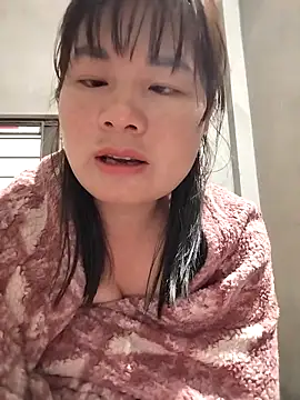 Snapshot of kute-00 chatting on 18, 12, 2025 kute-00 online show from 18, 12, 2025