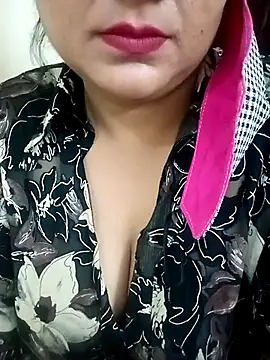 Snapshot of Shikha-mehra7 chatting on 22, 9, 2025 Shikha-mehra7 online show from 22, 9, 2025