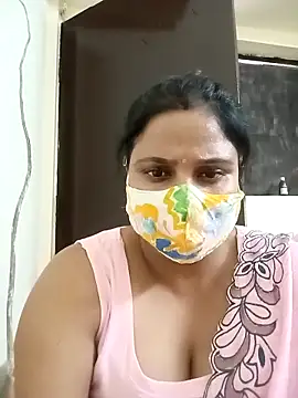 Snapshot of Shikha-mehra7 chatting on 5, 10, 2025 Shikha-mehra7 online show from 5, 10, 2025