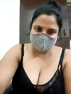Snapshot of Shikha-mehra7 chatting on 6, 10, 2025 Shikha-mehra7 online show from 6, 10, 2025
