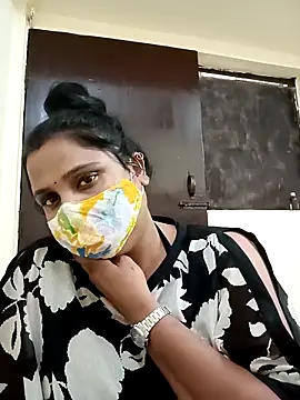 Snapshot of Shikha-mehra7 chatting on 7, 10, 2025 Shikha-mehra7 online show from 7, 10, 2025