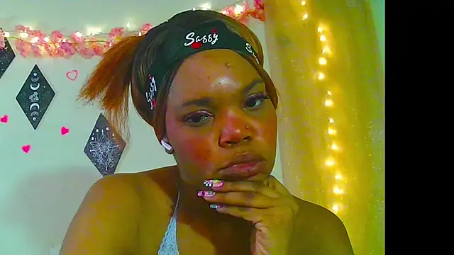 LunaNova999 online show from 2, 12, 2025