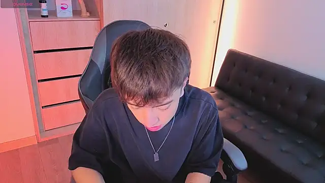 Snapshot of onlinenico chatting on 4, 11, 2025 onlinenico online show from 4, 11, 2025