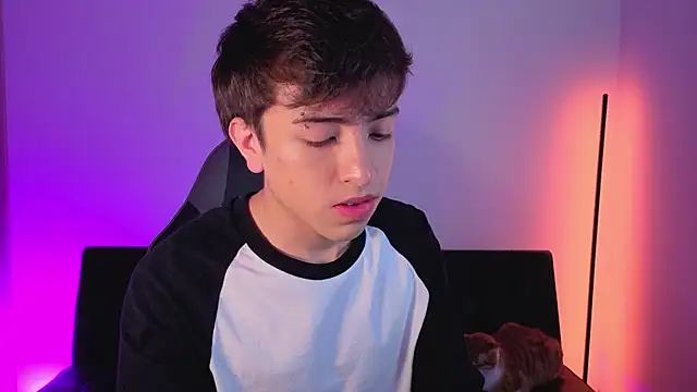 Snapshot of onlinenico chatting on 26, 11, 2025 onlinenico online show from 26, 11, 2025