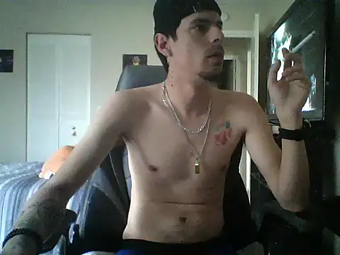 Snapshot of latinosatiro94 chatting on 2, 2, 2026 latinosatiro94 online show from 2, 2, 2026