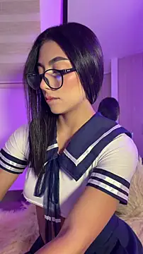 Tessa  Winslow online show from 14, 4, 2026