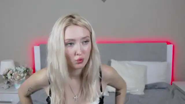 MarianeSun online show from 7, 10, 2025