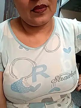 Snapshot of angel_ridhi chatting on 16, 6, 2026 angel ridhi online show from 16, 6, 2026