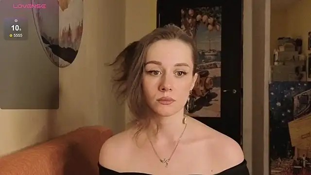 SkyHelen online show from 12, 4, 2026