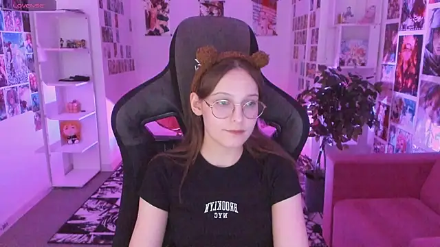 JenniferKiim online show from 11, 2, 2026